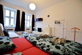 Отель Apartmán Hybešova  Брно